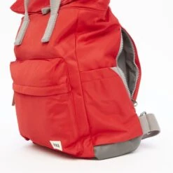Mochila Roka London Canfield B Mediana Sostenible Nylon Rojo (Cranberry) 12 Mochila Roka London Canfield B Mediana Sostenible Nylon Rojo (Cranberry) -Equipaje Serie Tienda 24941