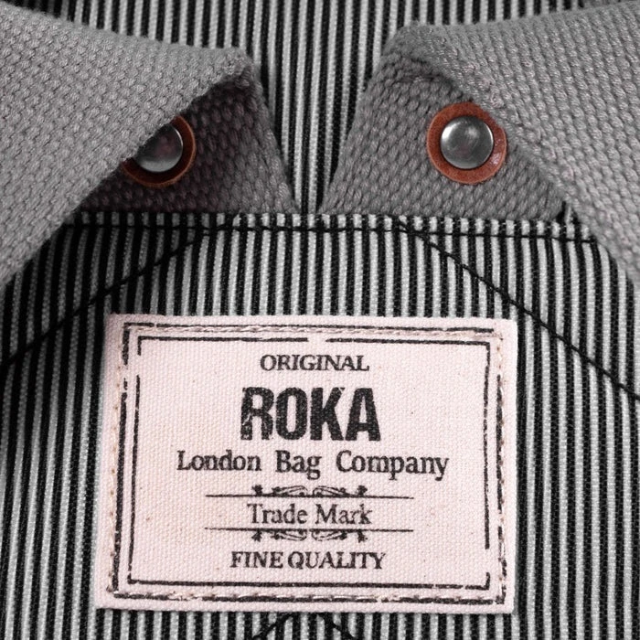 Mochila Roka London Bantry B Pequeña Sost. Canvas Gris Rayas Mono Stripe 7 Mochila Roka London Bantry B Pequeña Sost. Canvas Gris Rayas Mono Stripe - Imagen 5