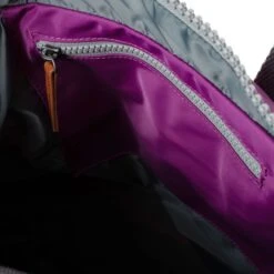 Mochila Roka London Canfield B Pequeña Sostenible Nylon Violeta (Violet) -Equipaje Serie Tienda 28031