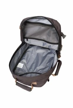 Mochila De Viaje Cabin Zero Classic 28 L. Kaki (Black Sand) -Equipaje Serie Tienda 28845